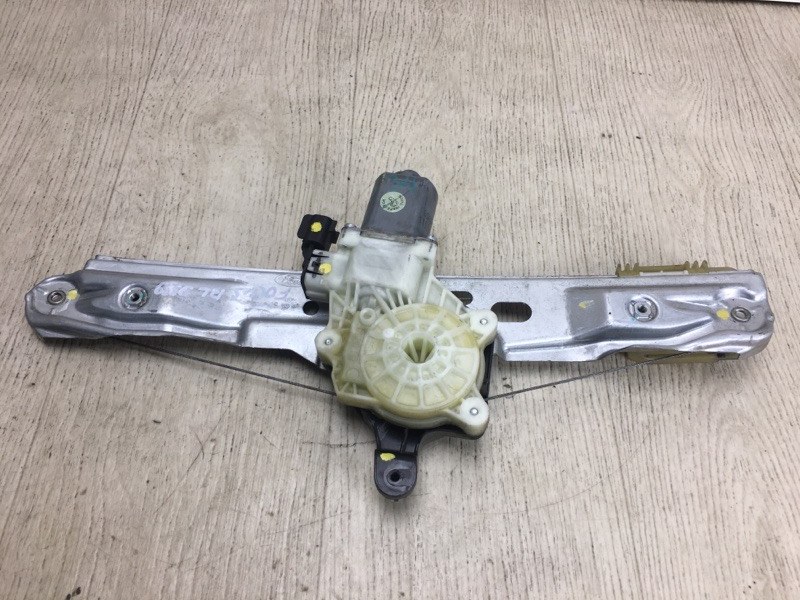 Стеклоподъемник задний левый FORD FOCUS 10-18 2011 BK 2.0 XQDA CM5Z-5827001-A Б/У