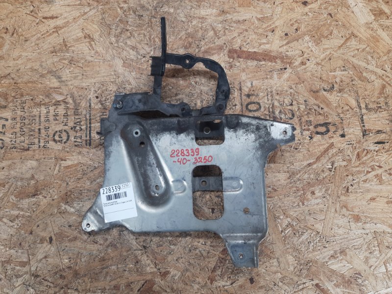 Полка аккумулятора TOYOTA CAMRY 40 06-11 2009 Седан 2.4 2AZFXE G9219-33010 Б/У