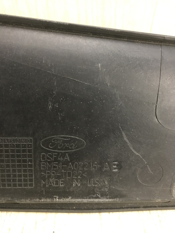 Пластик под лобовое стекло / Жабо FOCUS 10-18 2011 BK 2.0 XQDA