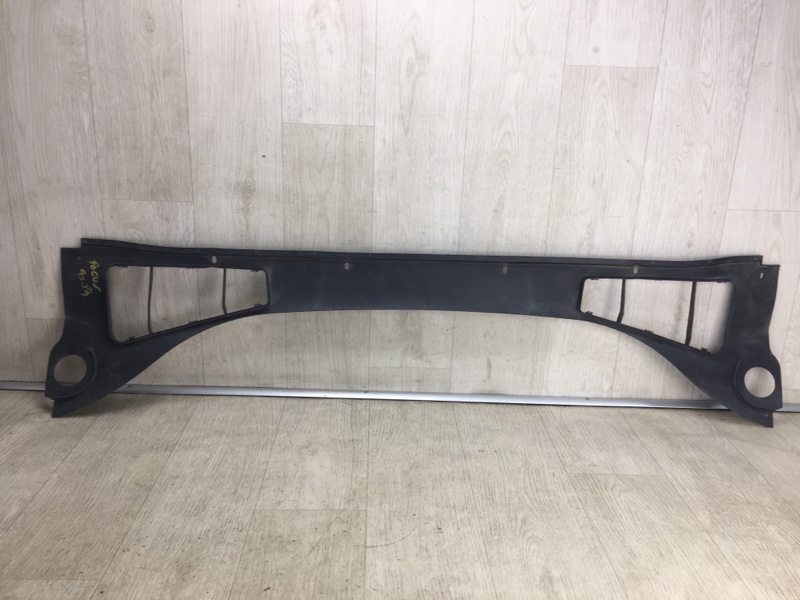 Пластик под лобовое стекло / Жабо FOCUS 10-18 2011 BK 2.0 XQDA