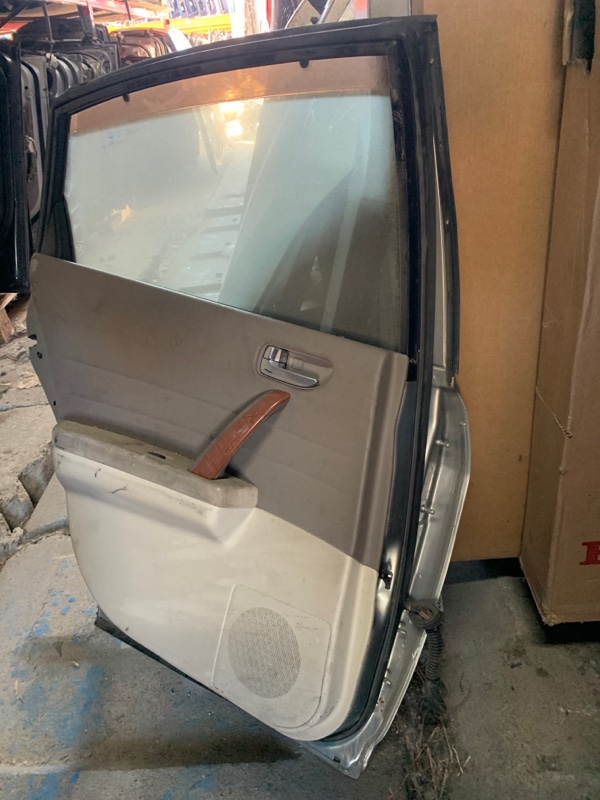 Дверь задняя левая TEANA J31 03-07