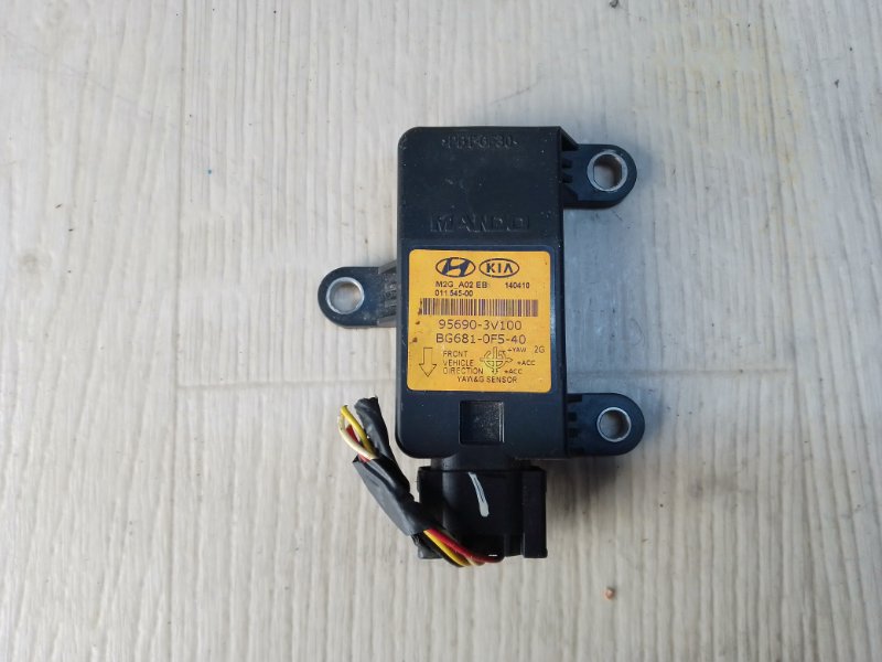 Датчик ускорения KIA OPTIMA TF 11-16 2014 TF 2.4 G4KK 95690-3V100 Б/У