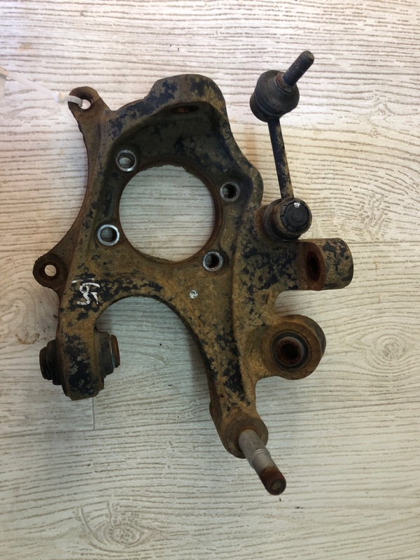 Цапфа задняя левая HYUNDAI SANTA FE (CM) 05-12 CM 52710-2B000 Б/У