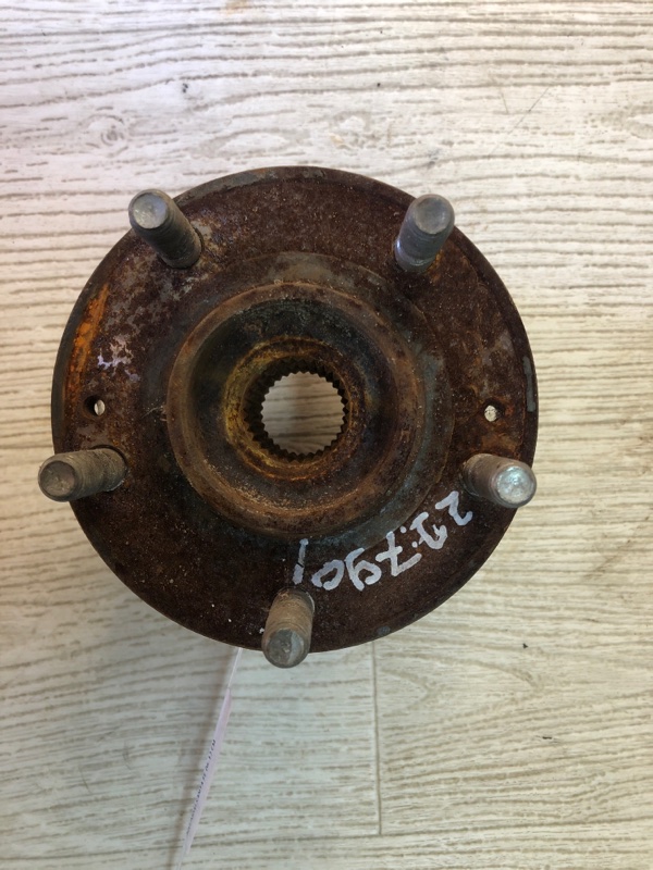 Ступица задняя левая HYUNDAI SANTA FE (CM) 05-12 CM 51750-2B010 Б/У