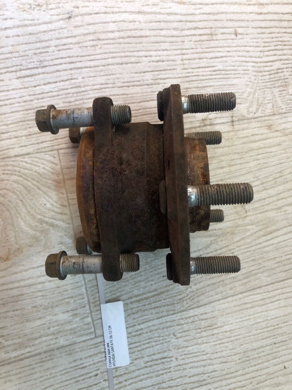 Ступица задняя левая SANTA FE (CM) 05-12 CM