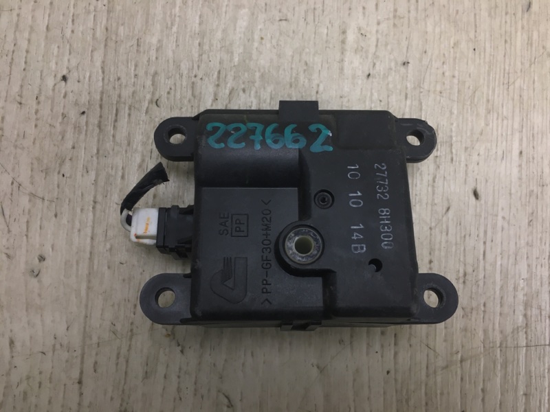 Моторчик заслонки печки ROGUE 08-15 2010 S35 2.5 QR25DE