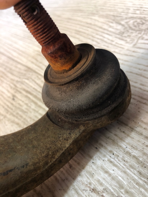 Рычаг задней подвески поперечный верхний правый SANTA FE (CM) 05-12 CM