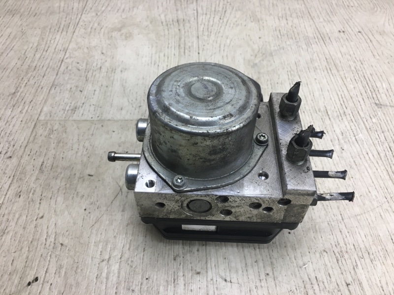 Блок ABS ROGUE 08-15 2010 S35 2.5 QR25DE