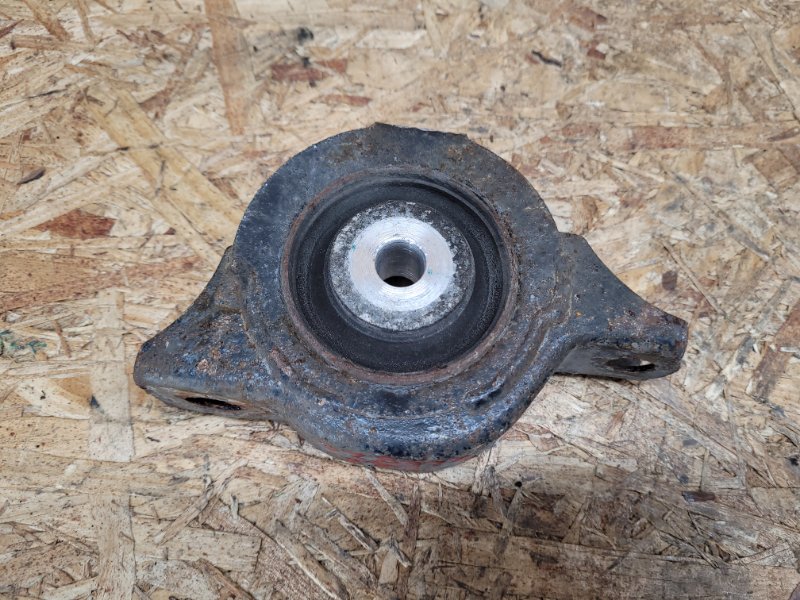 Кронштейн редуктора задний левый ACURA RDX 06-12 Внедорожник 2.3 Кронштейн редуктора задний левый ACURA RDX 06-12 Внедорожник 2.3