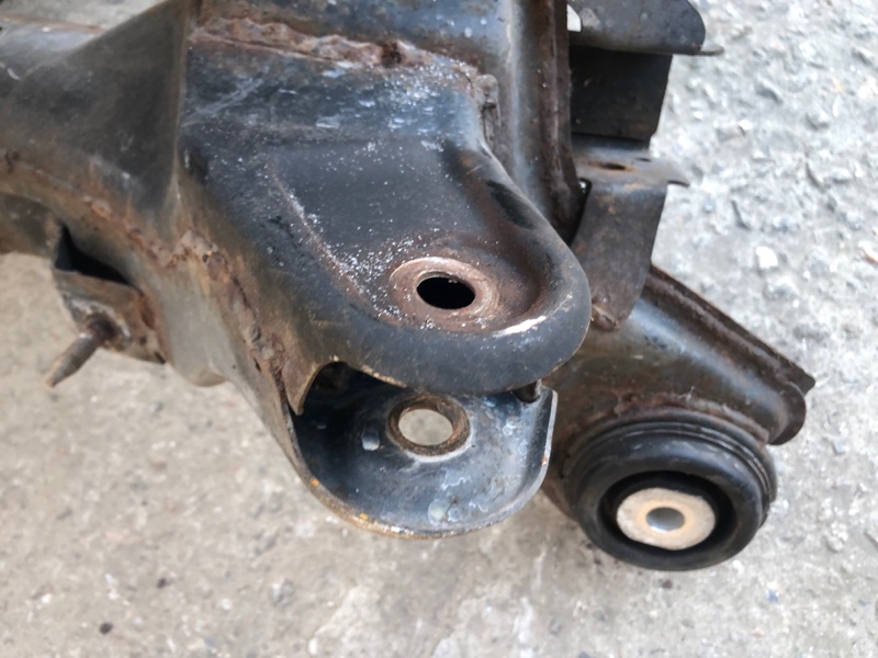 Балка задней подвески RDX 06-12 2008 Внедорожник 2.3 Балка задней подвески RDX 06-12 2008 Внедорожник 2.3