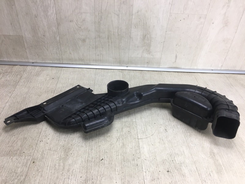 Воздухозаборник ROGUE 08-15 2010 S35 2.5 QR25DE