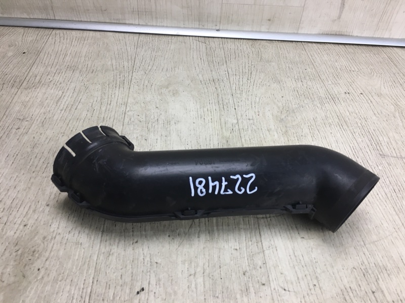 Патрубок воздушного фильтра ROGUE 08-15 2010 S35 2.5 QR25DE