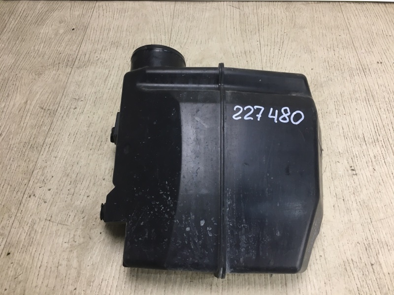 Запчасть резонатор воздушного фильтра NISSAN ROGUE 08-15 2010 S35 2.5 QR25DE 16585JG30A Б/У Резонатор воздушного фильтра NISSAN ROGUE 08-15 2010 S35 2.5 QR25DE 16585JG30A Б/У