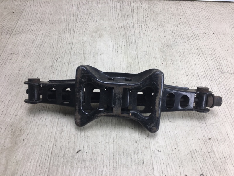 Домкрат NISSAN ROGUE 08-15 S35 2.5 QR25DE