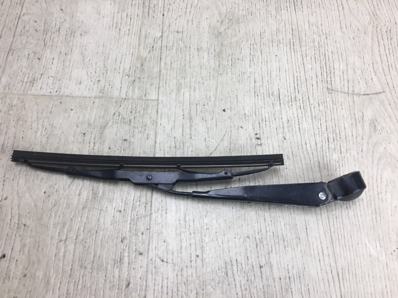 Поводок стеклоочистителя задний PATRIOT 10-17 2014 MK74 2.4 ED3