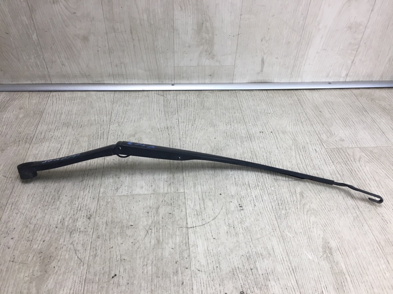 Поводок стеклоочистителя передний правый HYUNDAI SONATA YF 10-14 2011 YF 2.4 G4KJ 983213S000 Б/У