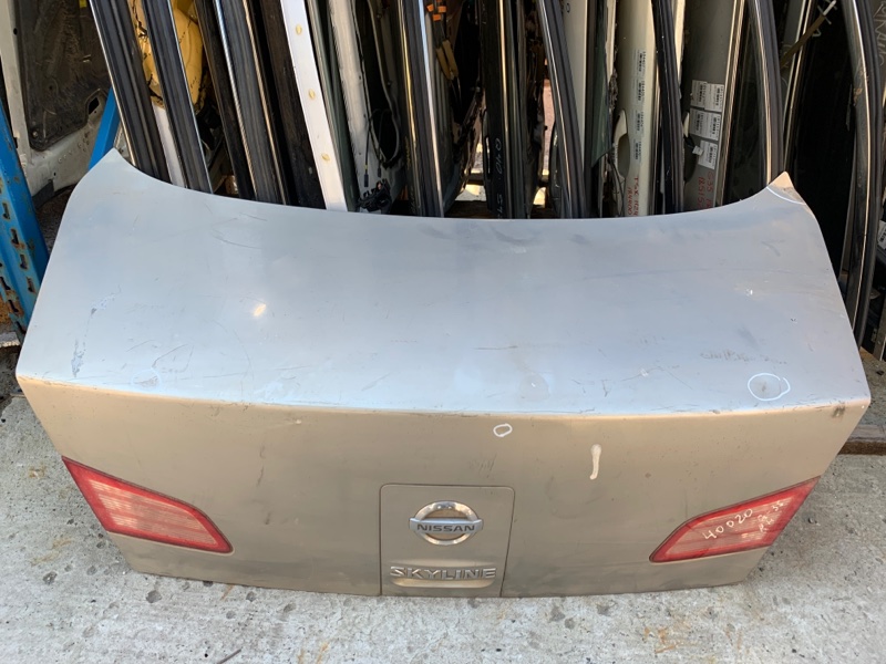 Крышка багажника NISSAN SKYLINE (V35) 01-07