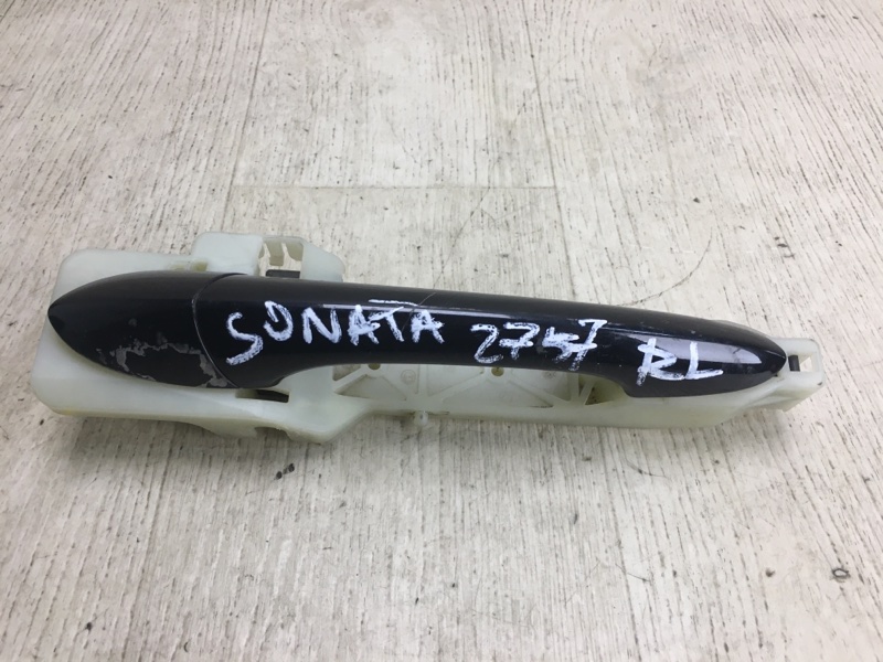 Ручка двери наружная задняя левая HYUNDAI SONATA YF 10-14 2011 YF 2.4 G4KJ 826513S000 Б/У