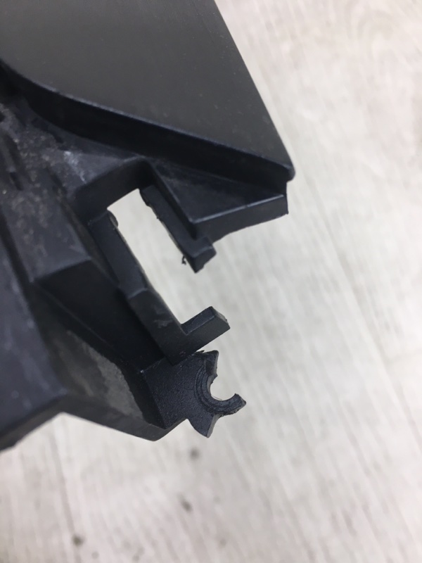 Накладка торпедо под магнитолу SONATA YF 10-14 2011 YF 2.4 G4KJ