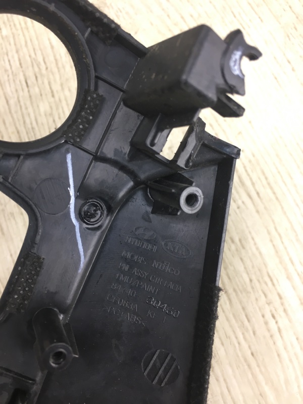 Накладка торпедо под магнитолу SONATA YF 10-14 2011 YF 2.4 G4KJ