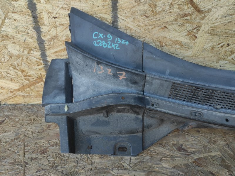 Пластик под лобовое стекло / Жабо CX-9 06-16 2007 Внедорожник 3.5