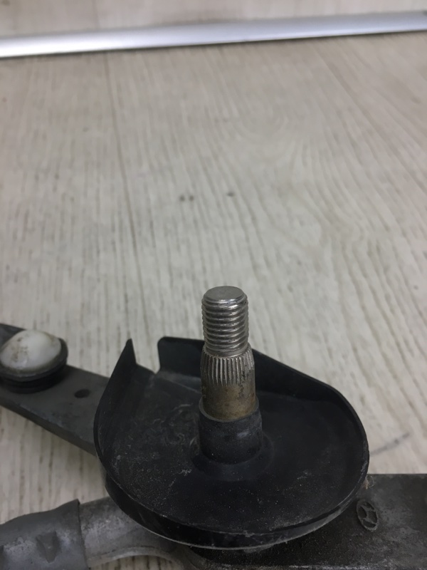 Трапеция стеклоочистителей передняя HYUNDAI SONATA YF 10-14 YF 2.4 G4KJ