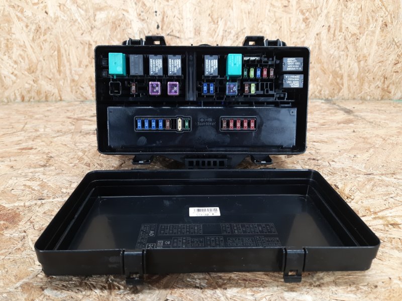 Блок предохранителей моторный отсек ACURA MDX (YD2) 06-13 2009 Внедорожник 3.7 J37A1 38250-STX-A01 Б/У