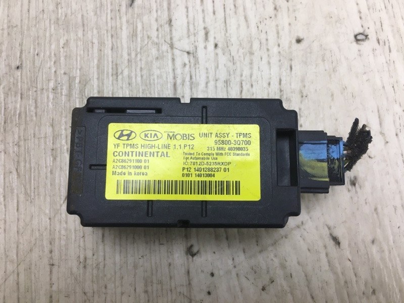 Блок управления дав.в шинах KIA FORTE/CERATO TD 08-13 2013 TD 2.0 G4KD 95800-3Q700 Б/У