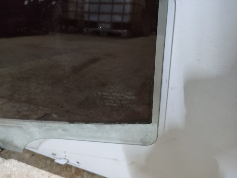 Стекло двери заднее левое I30 FD 07-12 Стекло двери заднее левое I30 FD 07-12