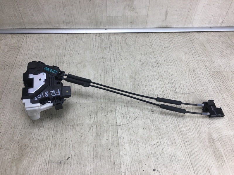 Замок двери передний правый KIA FORTE/CERATO TD 08-13 TD 2.0 G4KD