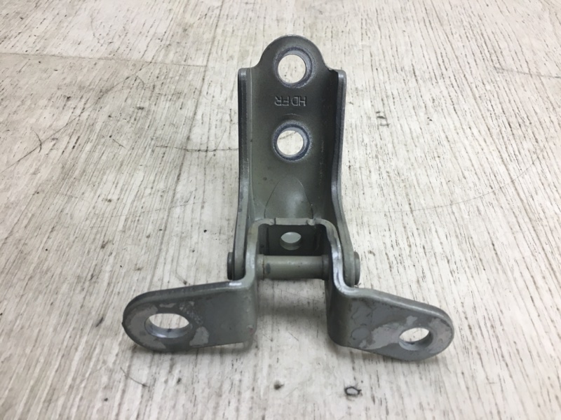 Петля двери нижняя передняя правая KIA FORTE/CERATO TD 08-13 TD 2.0 G4KD