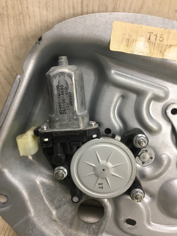 Стеклоподъемник задний правый KIA FORTE/CERATO TD 08-13 TD 2.0 G4KD Стеклоподъемник задний правый KIA FORTE/CERATO TD 08-13 TD 2.0 G4KD