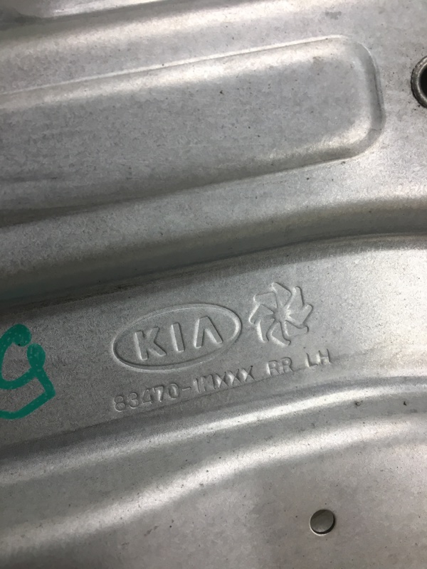 Стеклоподъемник задний левый FORTE/CERATO TD 08-13 2013 TD 2.0 G4KD Стеклоподъемник задний левый FORTE/CERATO TD 08-13 2013 TD 2.0 G4KD