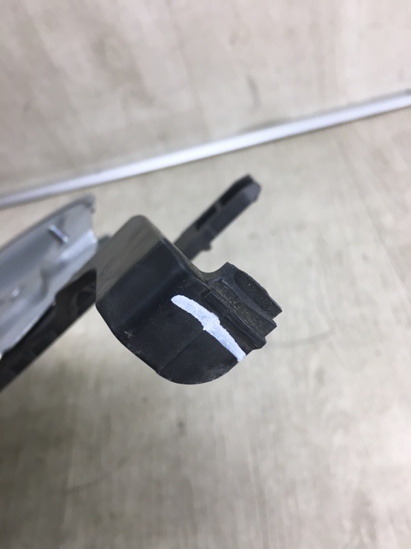 Стеклоподъемник задний левый FORTE/CERATO TD 08-13 2013 TD 2.0 G4KD Стеклоподъемник задний левый FORTE/CERATO TD 08-13 2013 TD 2.0 G4KD