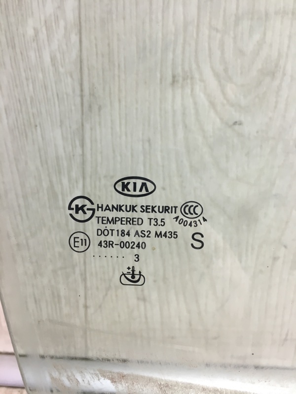 Стекло двери переднее правое FORTE/CERATO TD 08-13 2013 TD 2.0 G4KD Стекло двери переднее правое FORTE/CERATO TD 08-13 2013 TD 2.0 G4KD