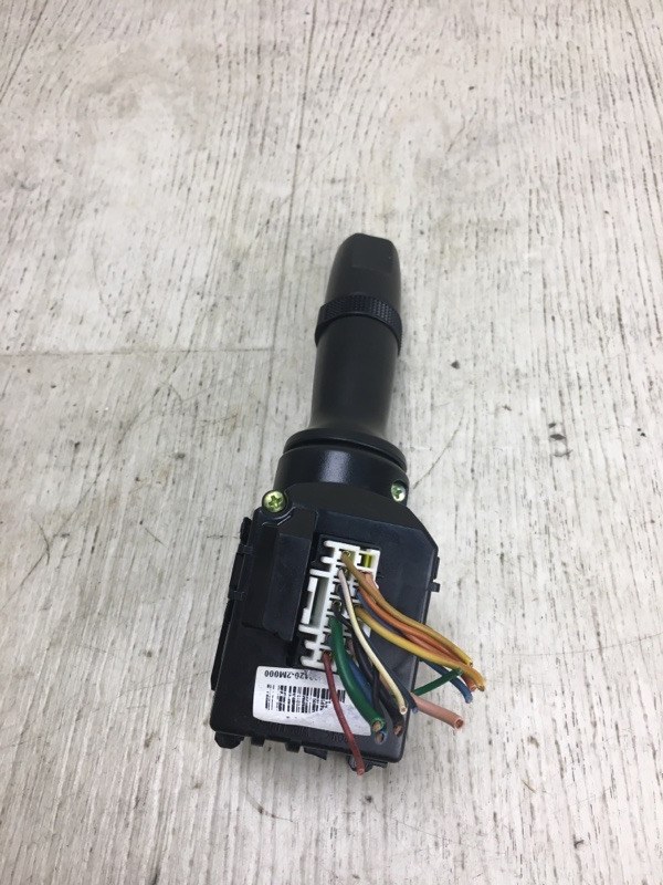 Подрулевой переключатель правый FORTE/CERATO TD 08-13 2013 TD 2.0 G4KD Подрулевой переключатель правый FORTE/CERATO TD 08-13 2013 TD 2.0 G4KD