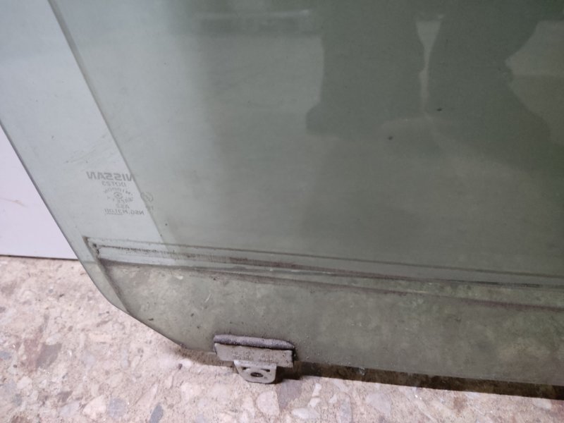 Стекло двери заднее правое TIIDA/VERSA C11 04-11