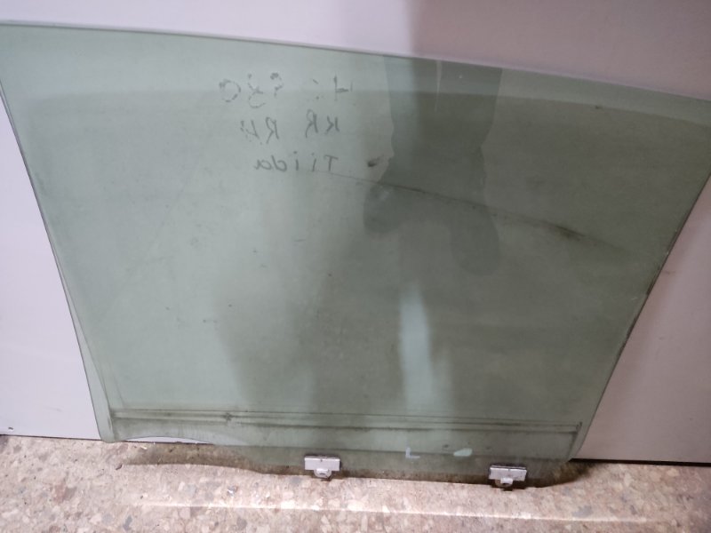 Стекло двери заднее правое NISSAN TIIDA/VERSA C11 04-11