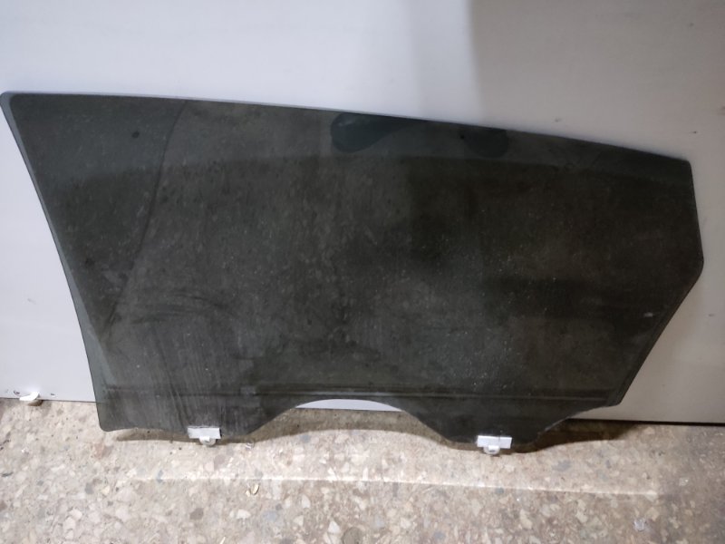 Стекло двери заднее правое INFINITI FX S50 03-08