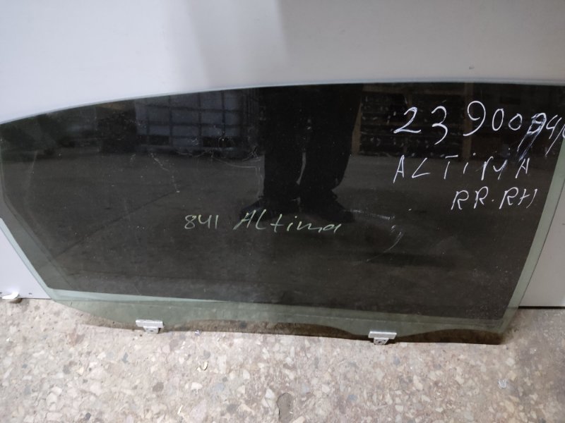 Стекло двери заднее правое NISSAN ALTIMA L33 12-18 2015 L33 2.5 82300-3TA0A Б/У