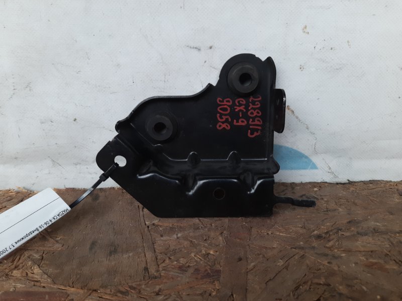 Запчасть кронштейн MAZDA CX-9 06-16 2008 Внедорожник 3.7 CY01-20-210 Б/У Кронштейн MAZDA CX-9 06-16 2008 Внедорожник 3.7 CY01-20-210 Б/У