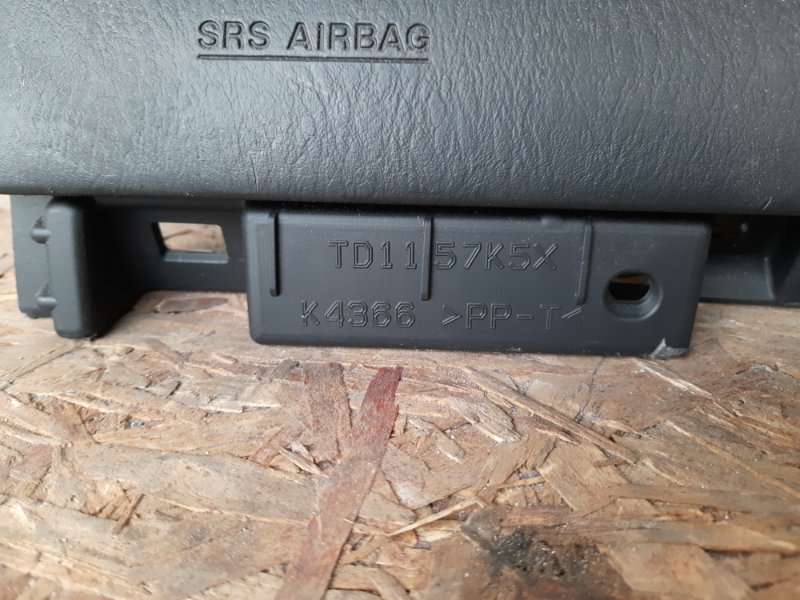 Подушка безопасности пассажира CX-9 06-16 2008 Внедорожник 3.7 Подушка безопасности пассажира CX-9 06-16 2008 Внедорожник 3.7