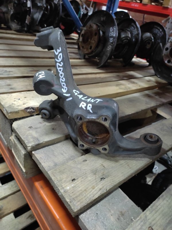 Цапфа задняя правая MITSUBISHI GALANT 03-12 2008 Седан 2.4 3770A024 Б/У