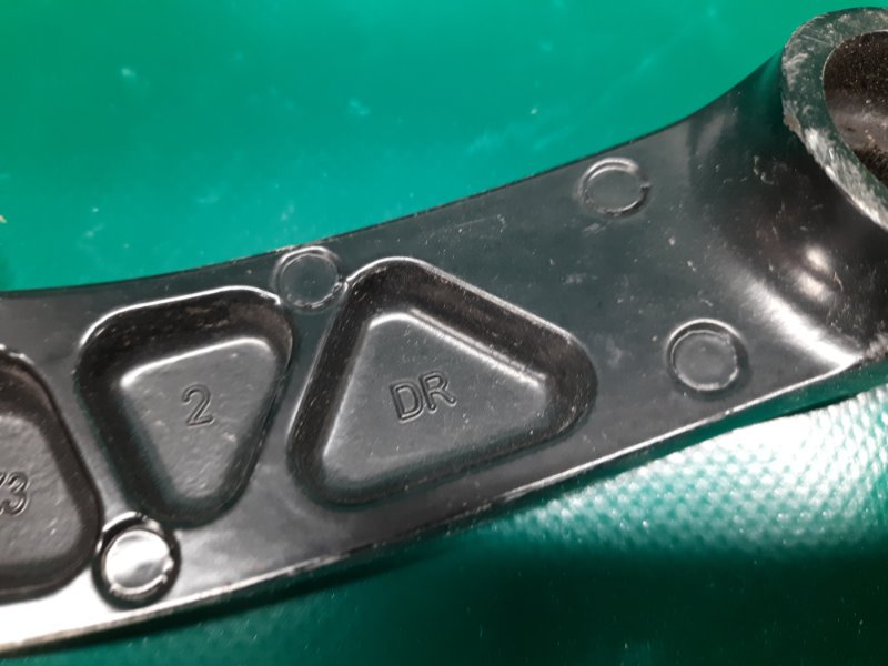 Поводок стеклоочистителя передний левый TLX 14-17 2015 Седан 2.4 Поводок стеклоочистителя передний левый TLX 14-17 2015 Седан 2.4