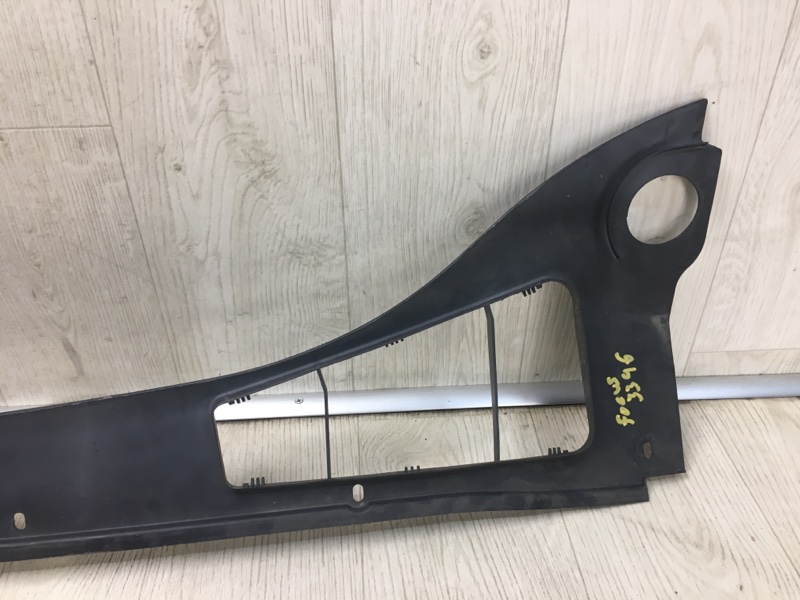 Пластик под лобовое стекло / Жабо FOCUS 10-18 2015 CB8 2.0 XQDA