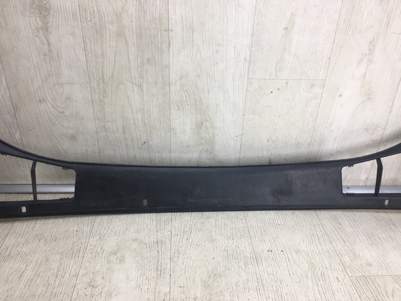 Пластик под лобовое стекло / Жабо FOCUS 10-18 2015 CB8 2.0 XQDA