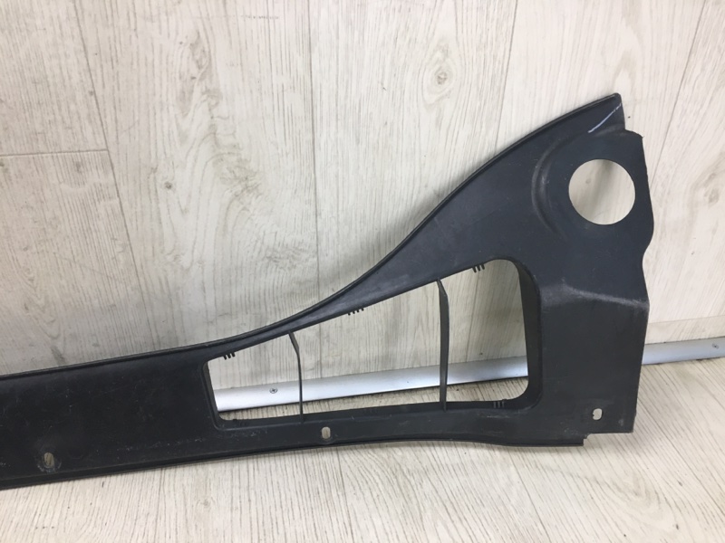 Пластик под лобовое стекло / Жабо FOCUS 10-18 2015 CB8 2.0 XQDA