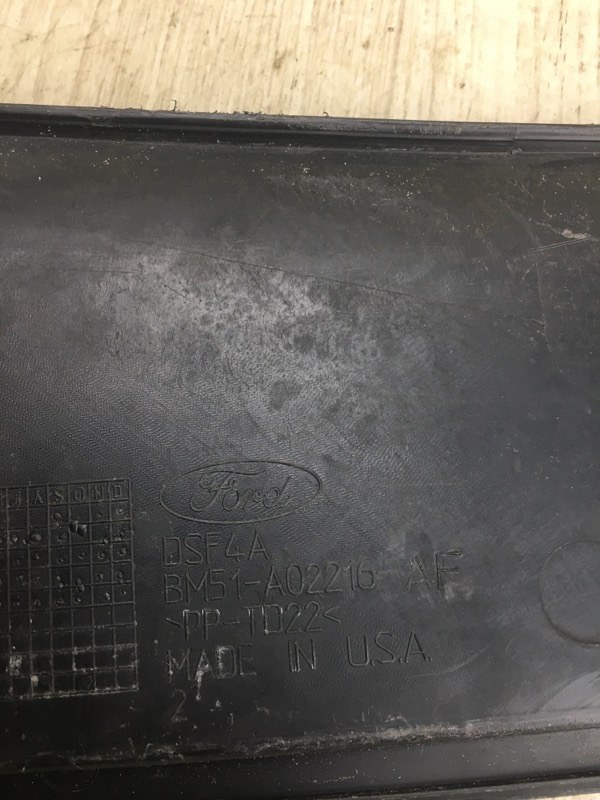 Пластик под лобовое стекло / Жабо FOCUS 10-18 2015 CB8 2.0 XQDA