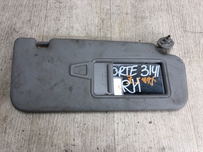 Козырек солнцезащитный правый KIA FORTE/CERATO TD 08-13 2009 TD 2.0 G4KD 85220-1M3508O Б/У