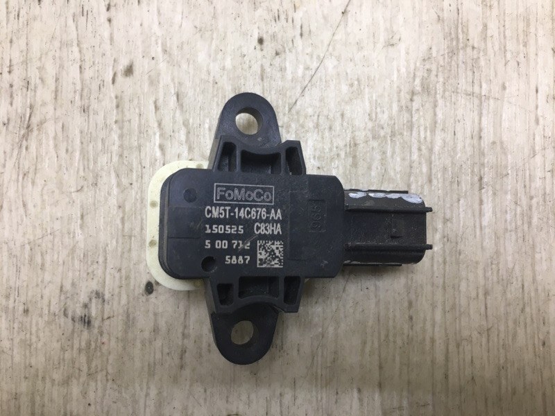 Датчик удара FORD FOCUS 10-18 2015 CB8 2.0 XQDA CP9Z-14B345-A Б/У